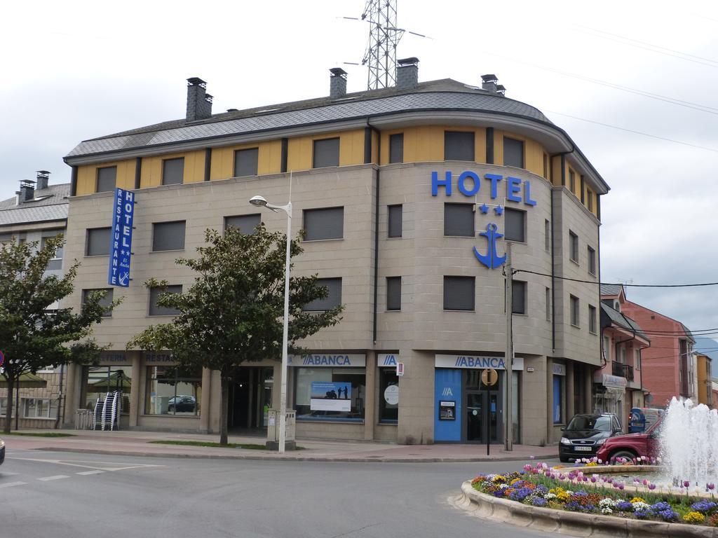 El Ancla Hotel Ponferrada Luaran gambar